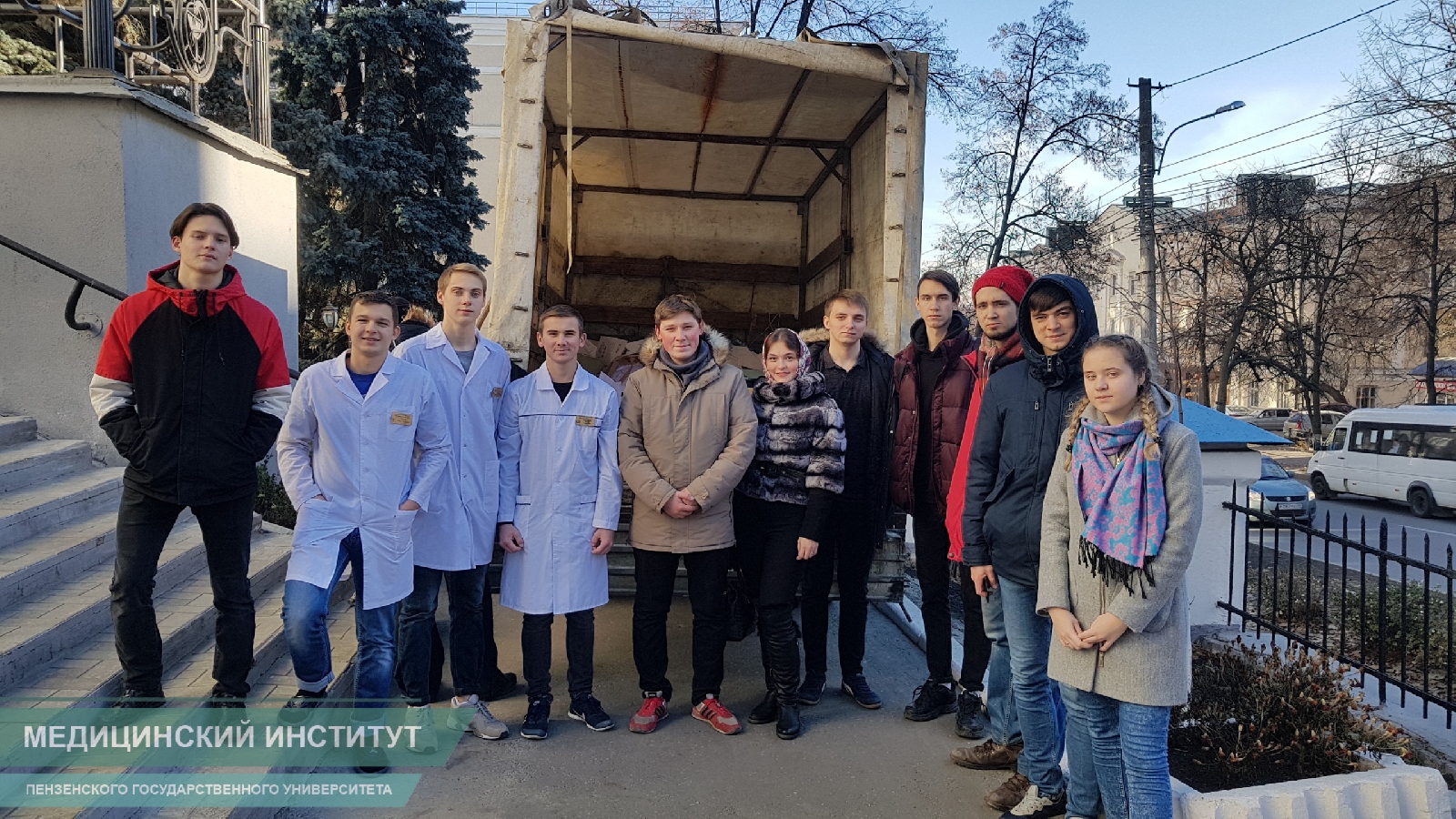 Лечебный факультет принял участие в акции по сбору мукулатуры
